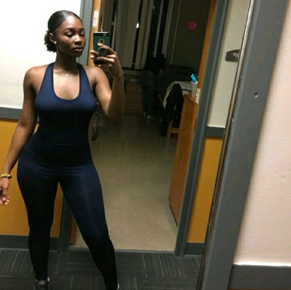 ONE NAVY XL LEFT❤ CrissCross Back Jumpsuit - Picture 8 of 10